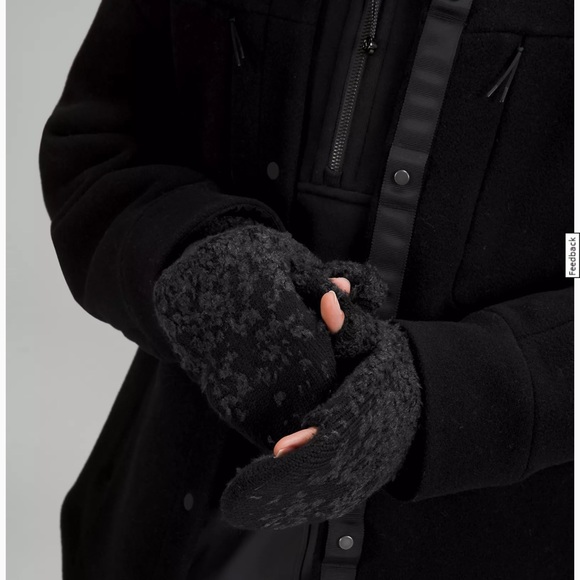 Lululemon | Ombré Knit Textured Mittens Size M / L - Picture 6 of 9